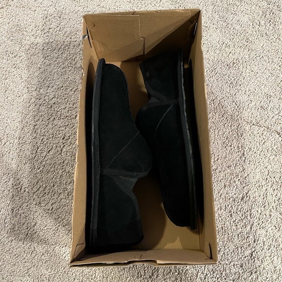 Ugg Faux Fur Leisure Slippers Size 13 Partial Box - Picture 4 of 4